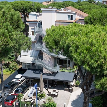 Hotel Chery Milano Marittima Luaran gambar