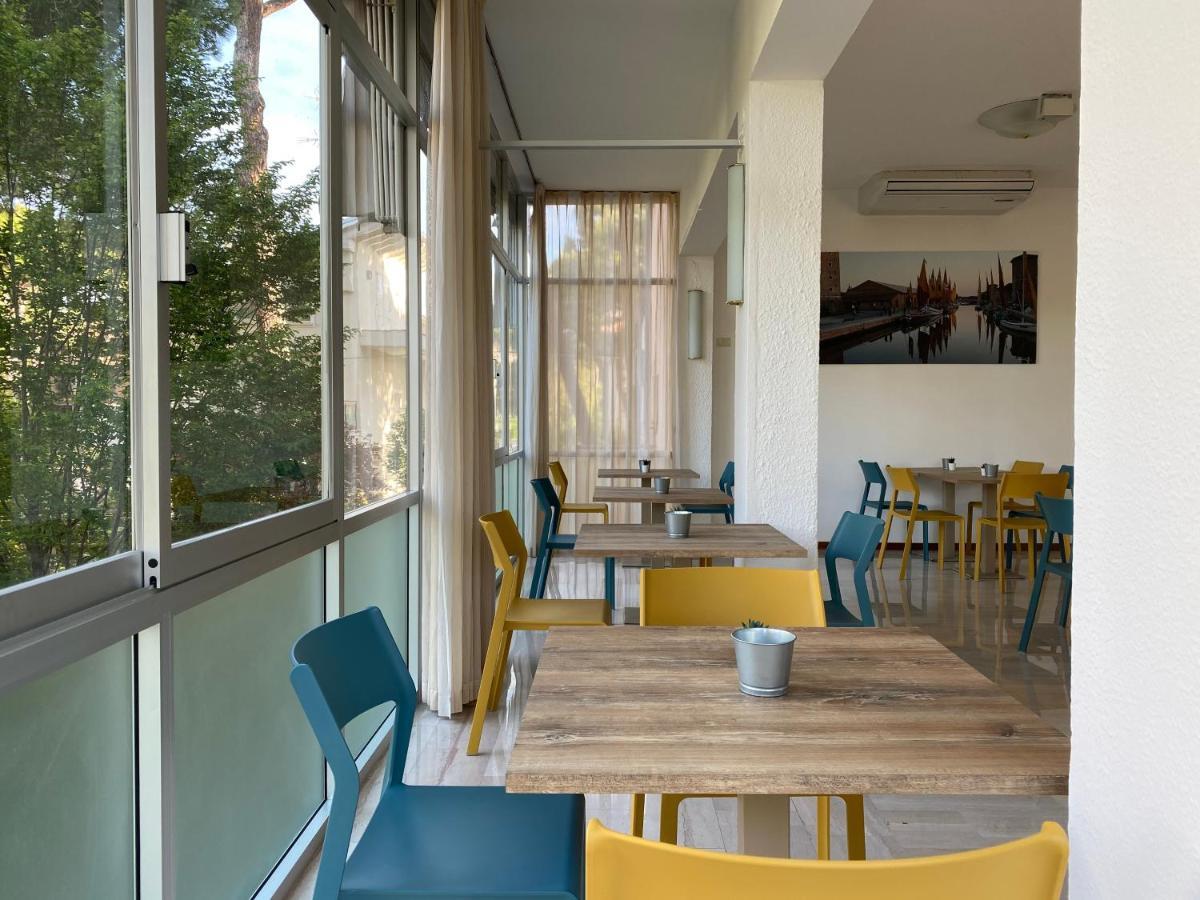 Hotel Chery Milano Marittima Luaran gambar